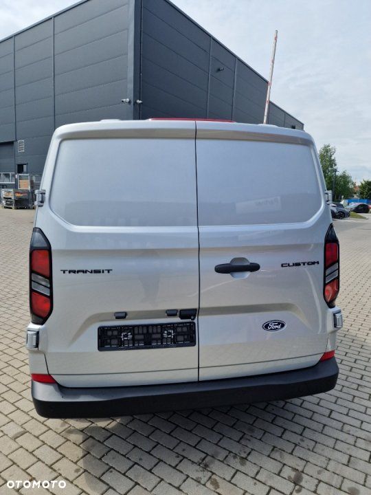 Ford Transit Custom - 5