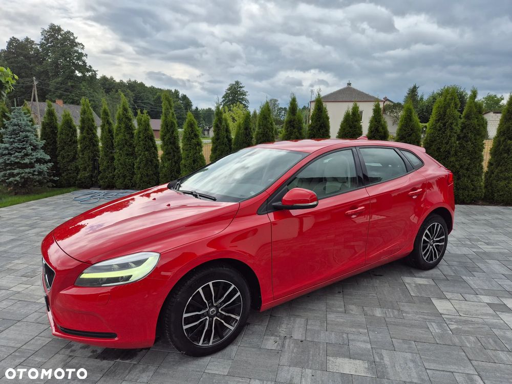 Volvo V40 T2 Drive-E Momentum - 30