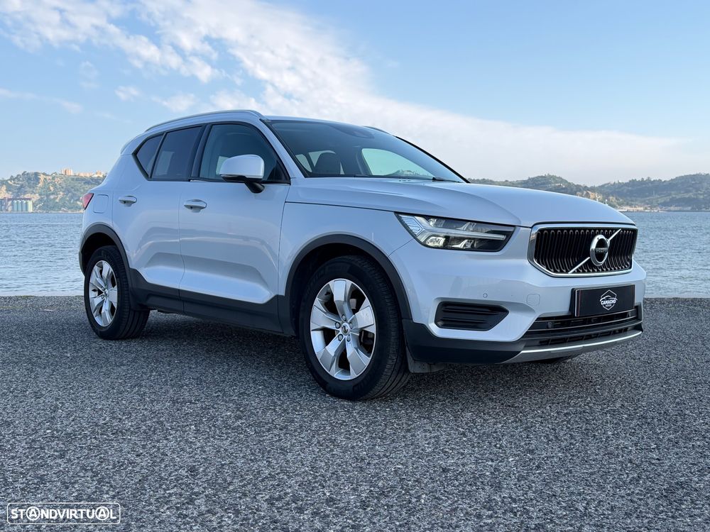 Volvo XC 40 1.5 T3 Momentum Geartronic - 13