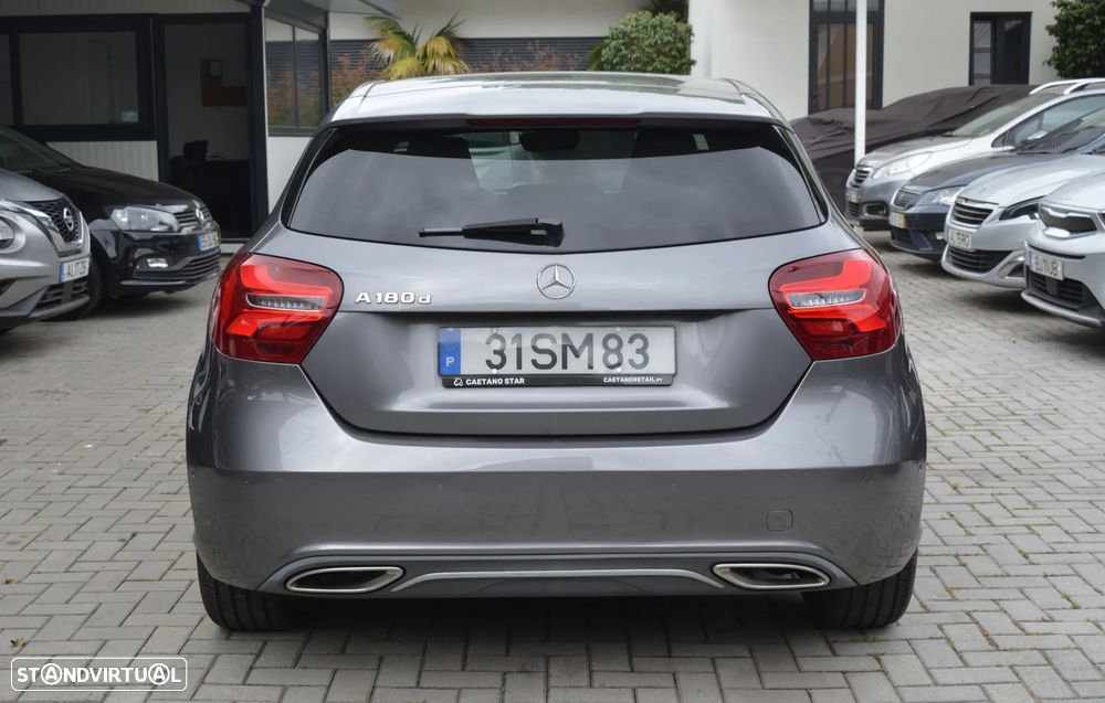 Mercedes-Benz A 180 d Urban Aut. - 7