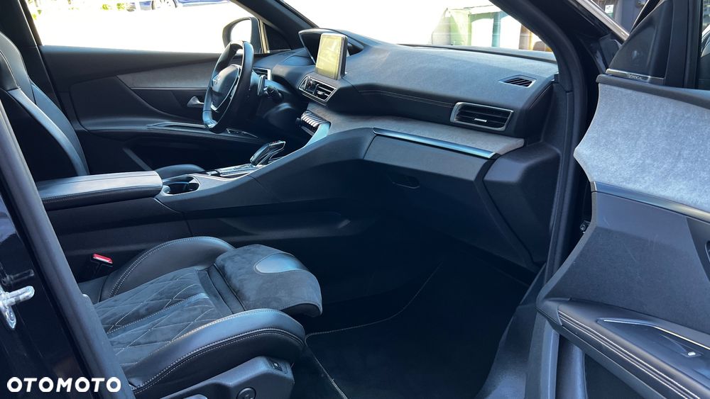 Peugeot 5008 BlueHDi 180 EAT8 GT Pack - 35