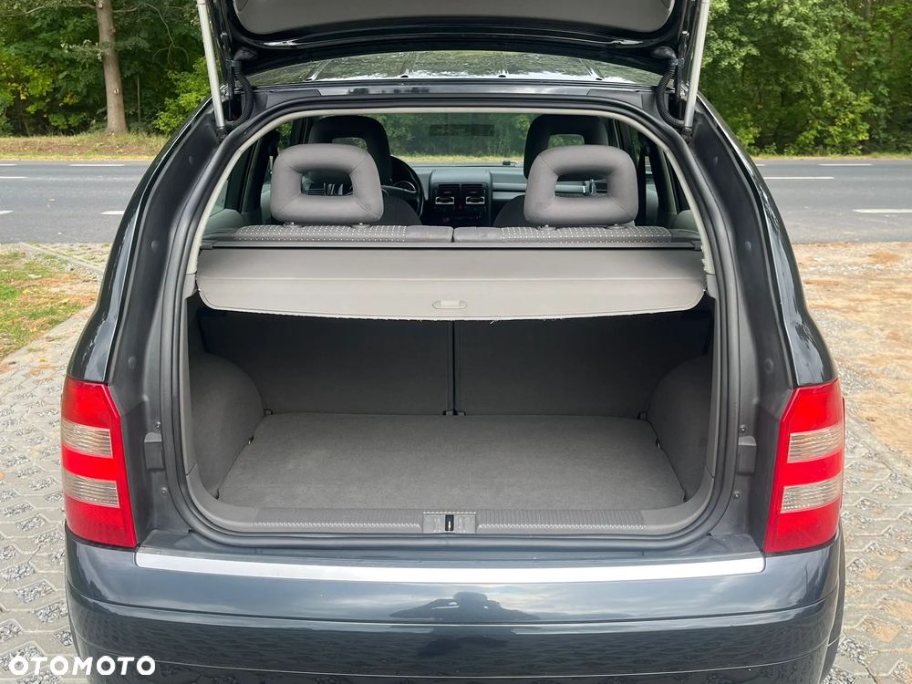Audi A2 1.4 - 10