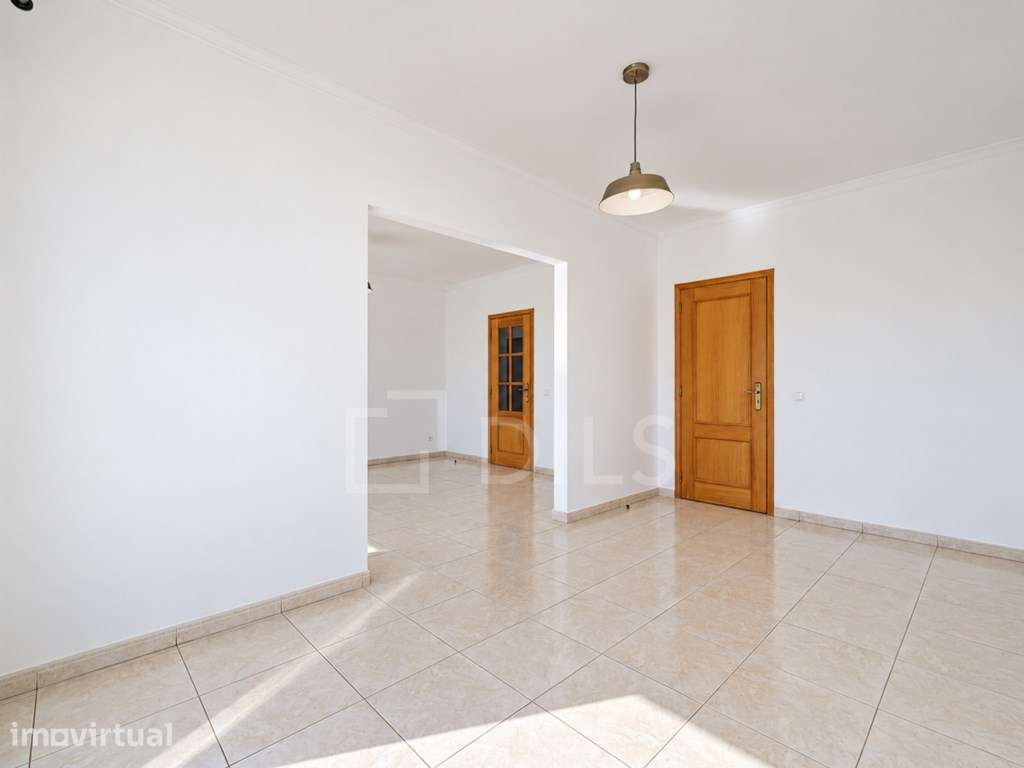 Apartamento T2 para Arrendamento no Patacão, Faro, Algarve - Grande imagem: 2/20