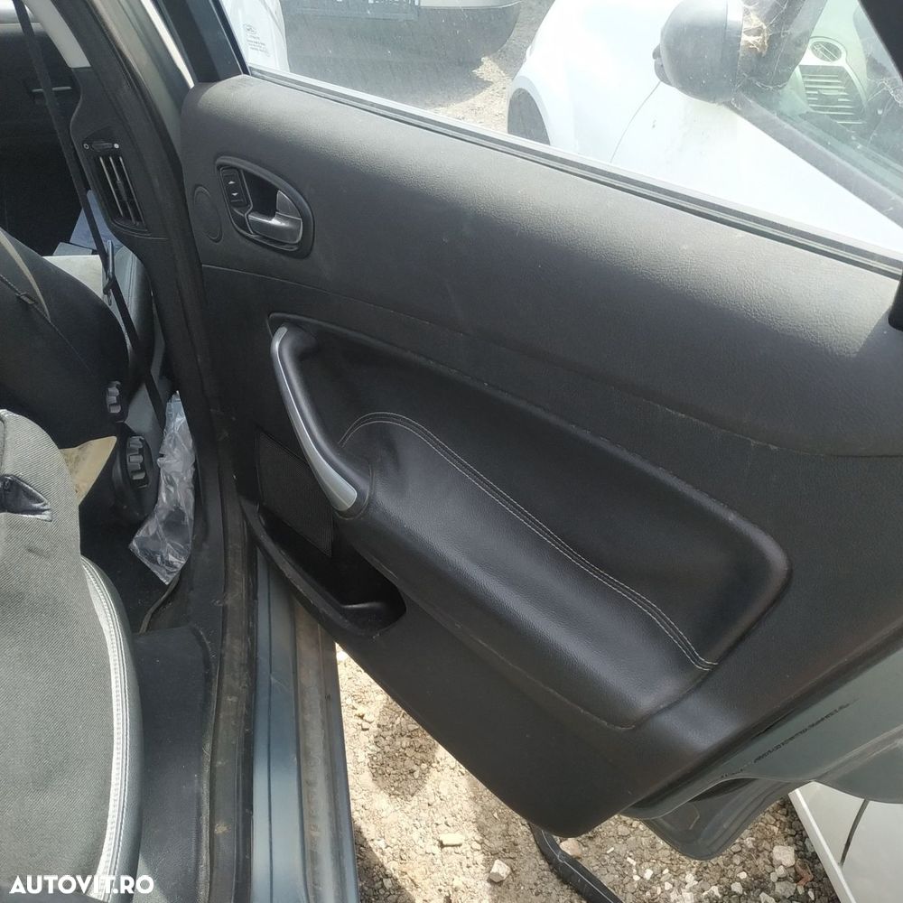 Dezmembrari  Ford MONDEO Mk 4  2007  > 0000 2.0 TDCi Motorina - 8