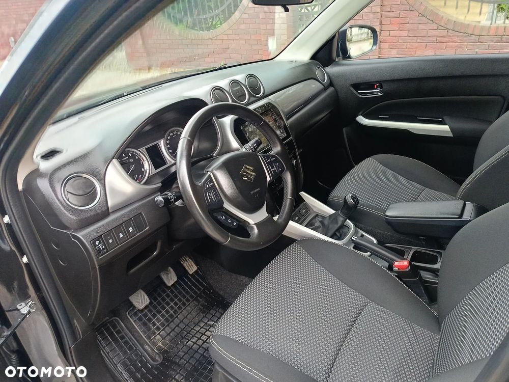 Suzuki Vitara - 15