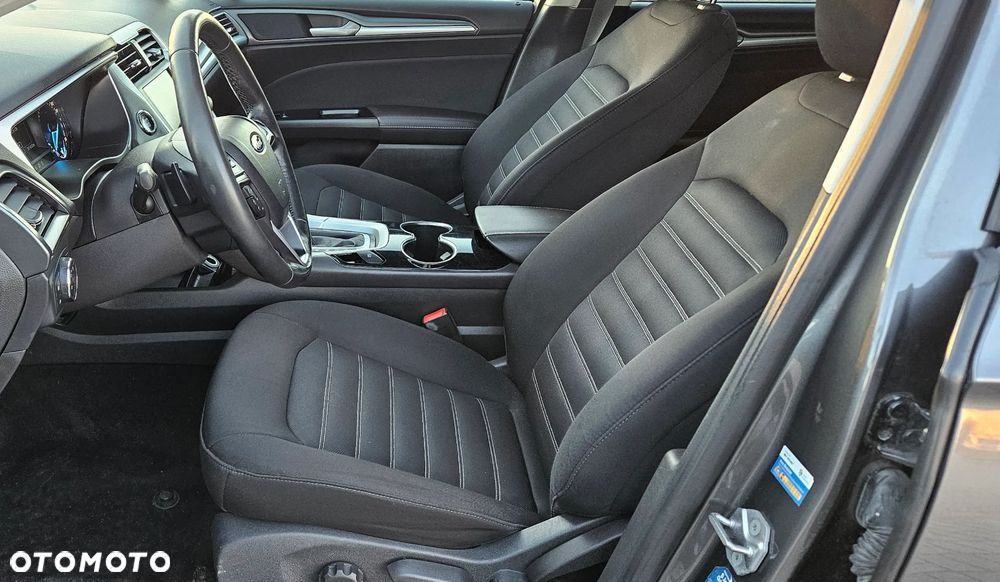 Ford Mondeo 2.0 EcoBlue Titanium - 10