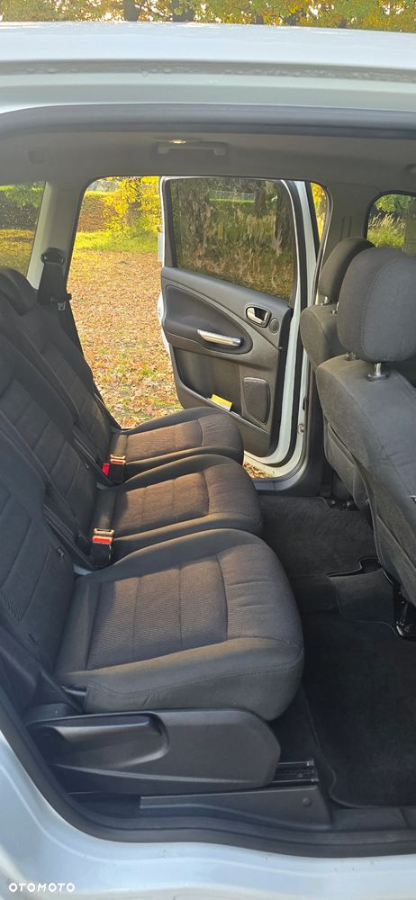 Ford S-Max 2.0 TDCi DPF Titanium - 16