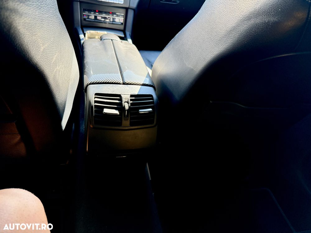 Mercedes-Benz E 220 BlueTEC 9G-TRONIC Avantgarde - 18