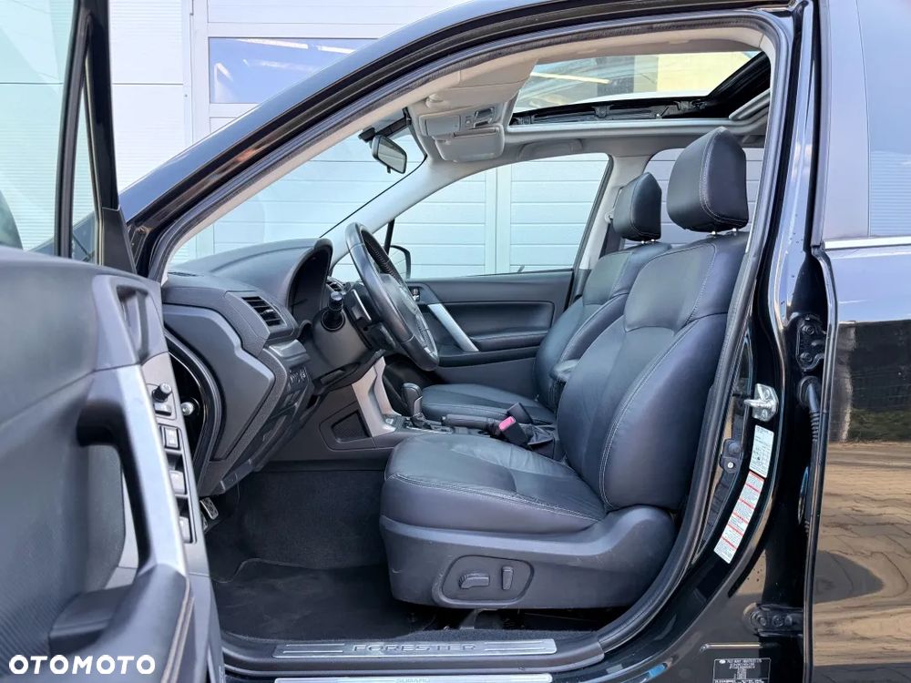 Subaru Forester 2.0XT Platinum Lineartronic - 7