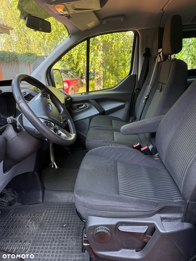 Ford Transit Custom - 11