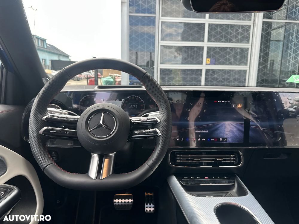 Mercedes-Benz GLB 250+ EQ - 11