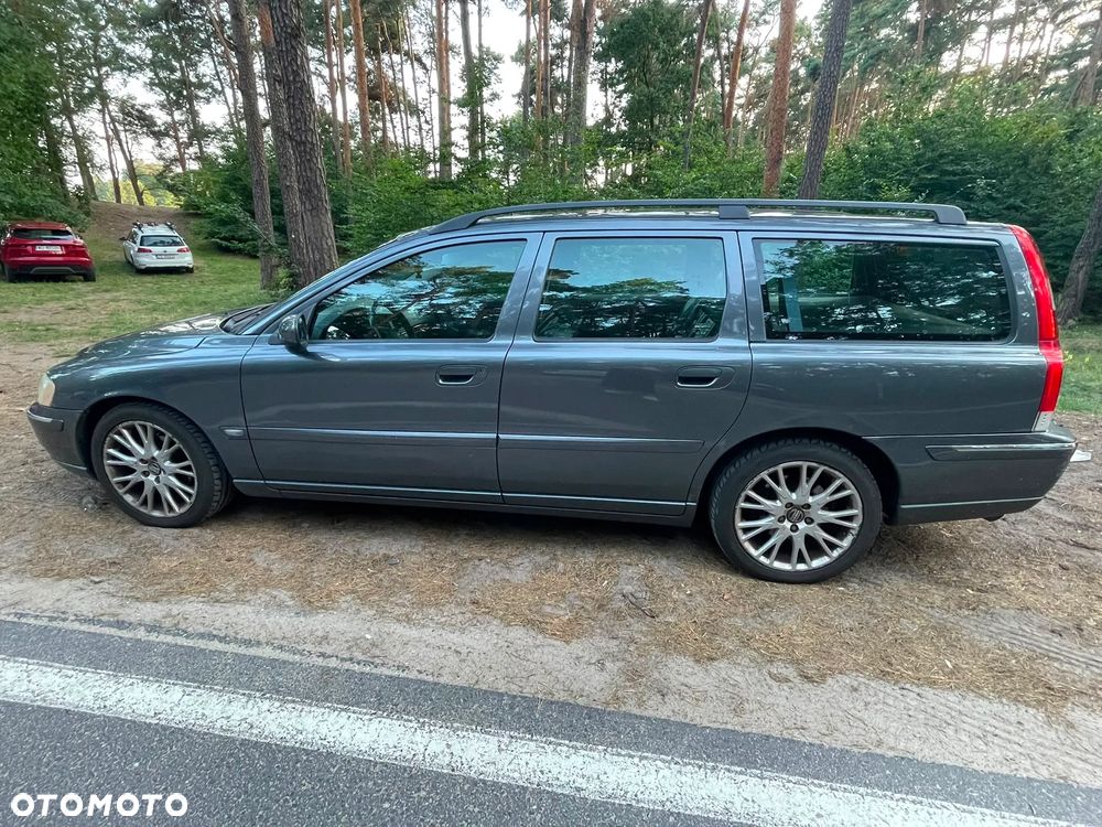 Volvo V70 2.4D5 - 4