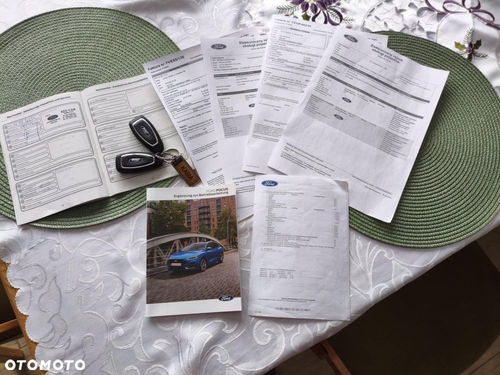 Ford Focus 1.5 EcoBlue STart-Stopp-System ST-LINE X - 24