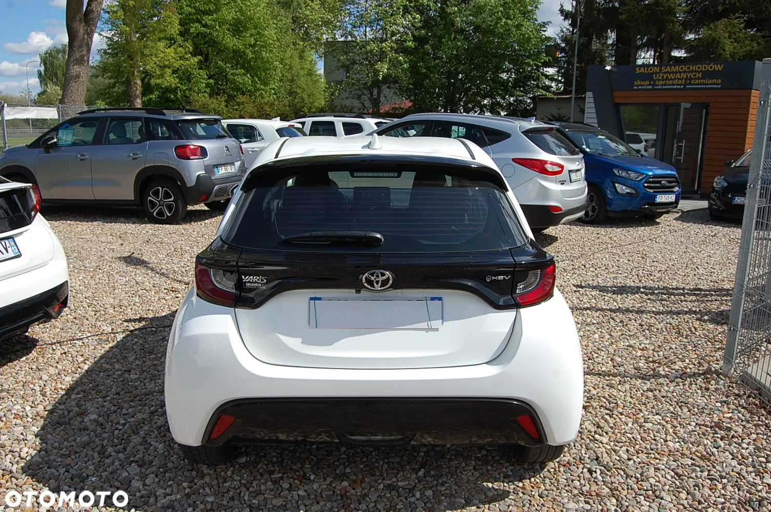 Toyota Yaris - 10