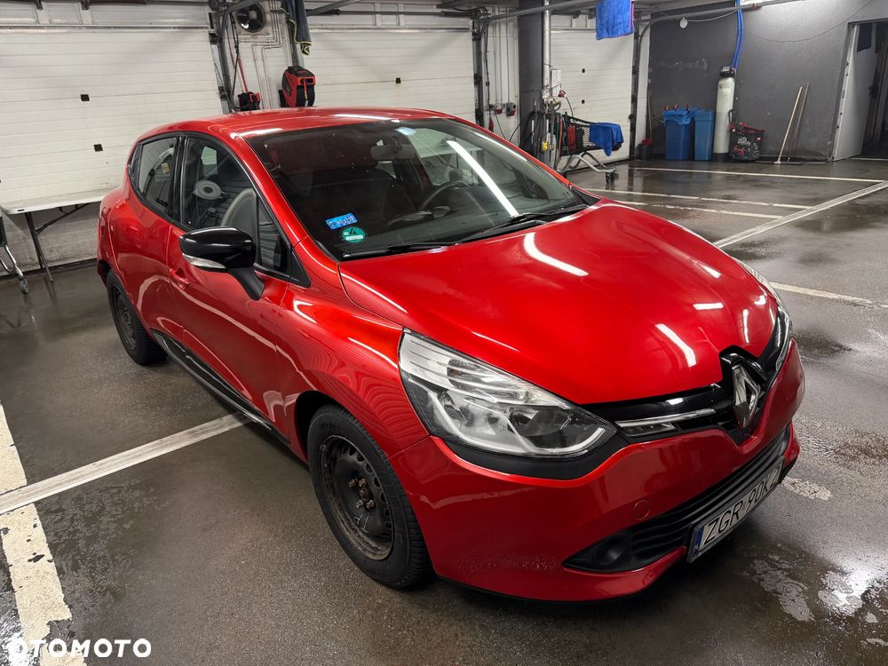 Renault Clio 1.2 16V 75 Life - 2