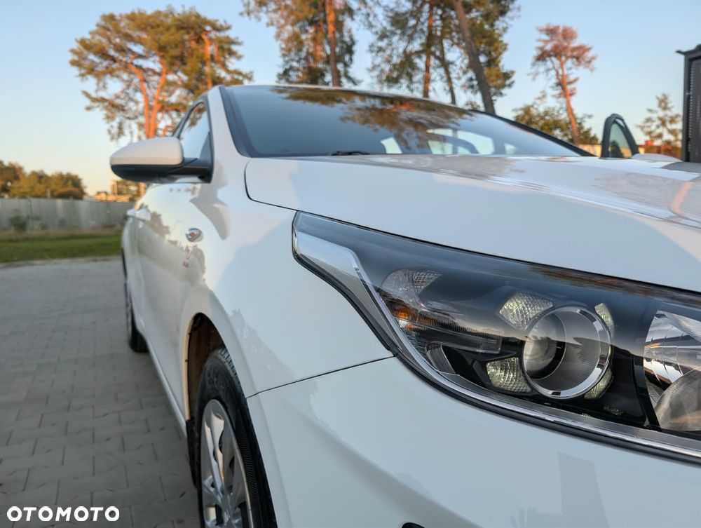 Kia Ceed - 22