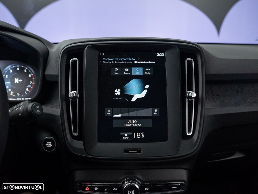 Volvo XC 40 1.5 T2 Momentum Core - 36