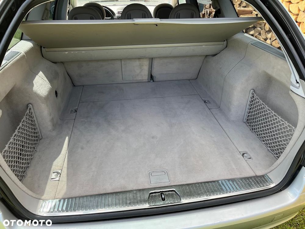 Mercedes-Benz Klasa E 220 CDI T Classic - 8
