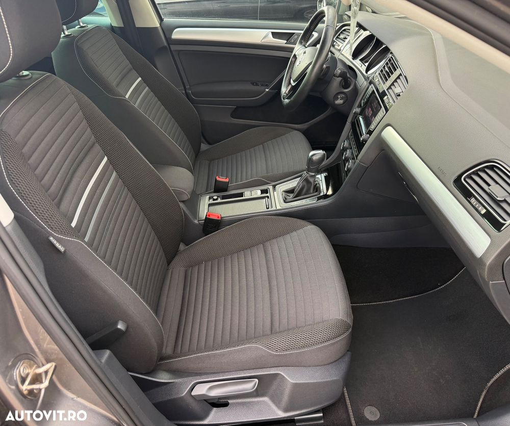 Volkswagen Golf 1.2 TSI BlueMotion Technology DSG Cup - 19