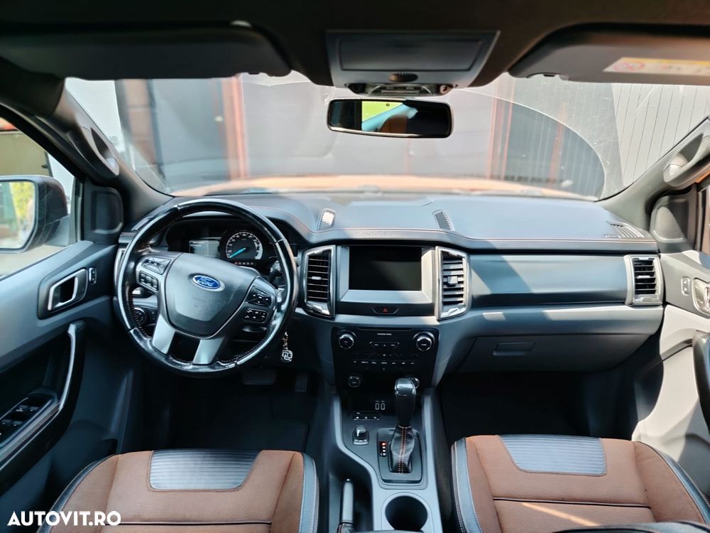 Ford Ranger Pick-Up 4x4 Cabina Dubla WILDTRACK Aut. - 5