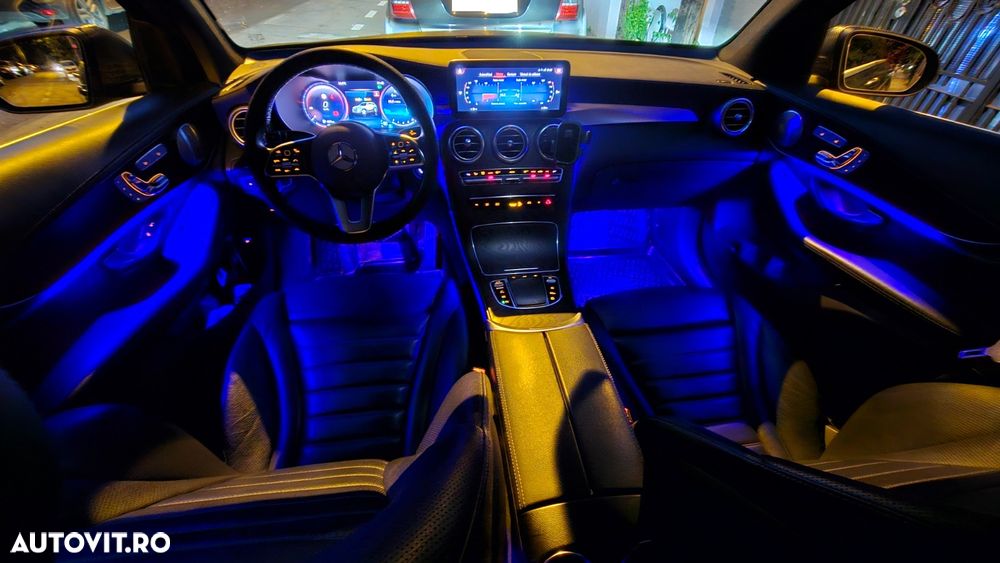 Mercedes-Benz GLC 300 d 4MATIC 9G-TRONIC - 27