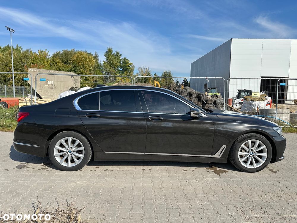 BMW Seria 7 740d xDrive - 19