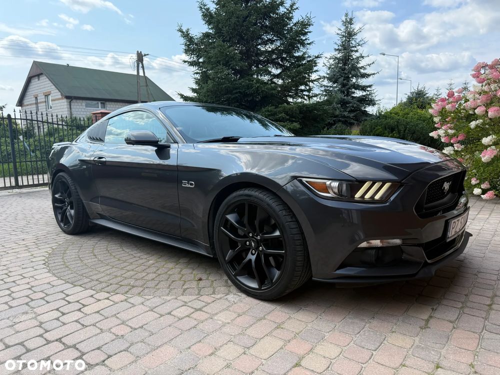 Ford Mustang 5.0 V8 GT - 24