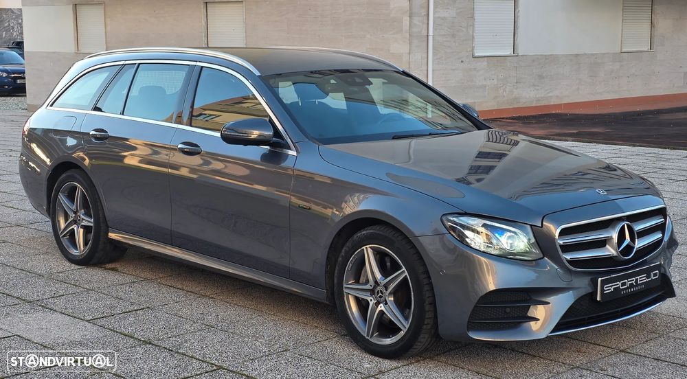 Mercedes-Benz E 300 de AMG Line - 3