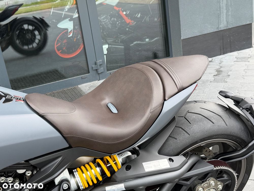 Ducati Diavel - 35