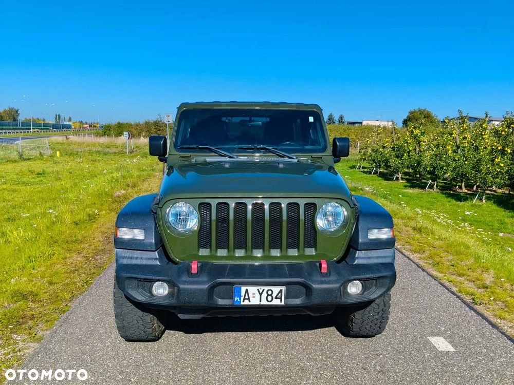 Jeep Wrangler - 4