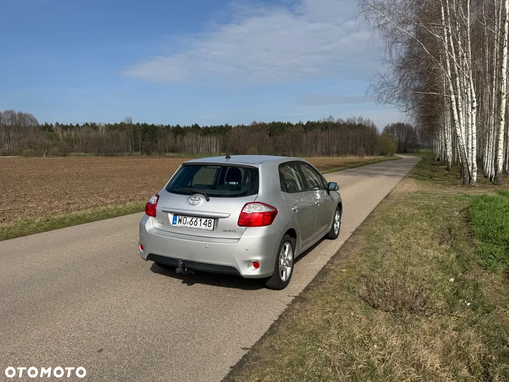 Toyota Auris 1.4 D-4D Premium + EU5 - 2