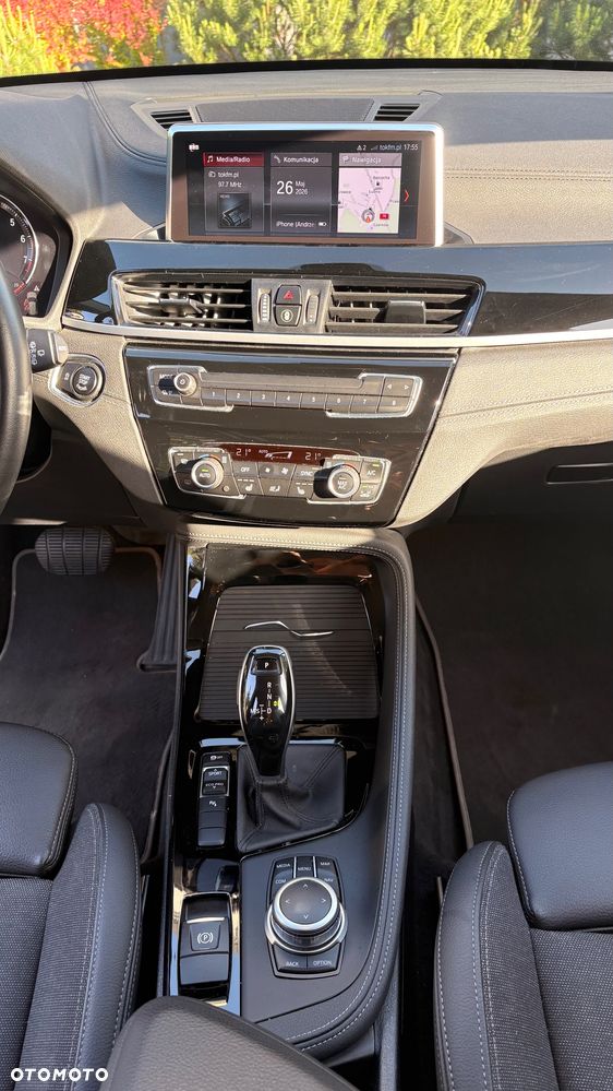 BMW X1 sDrive18i Sport Line - 17