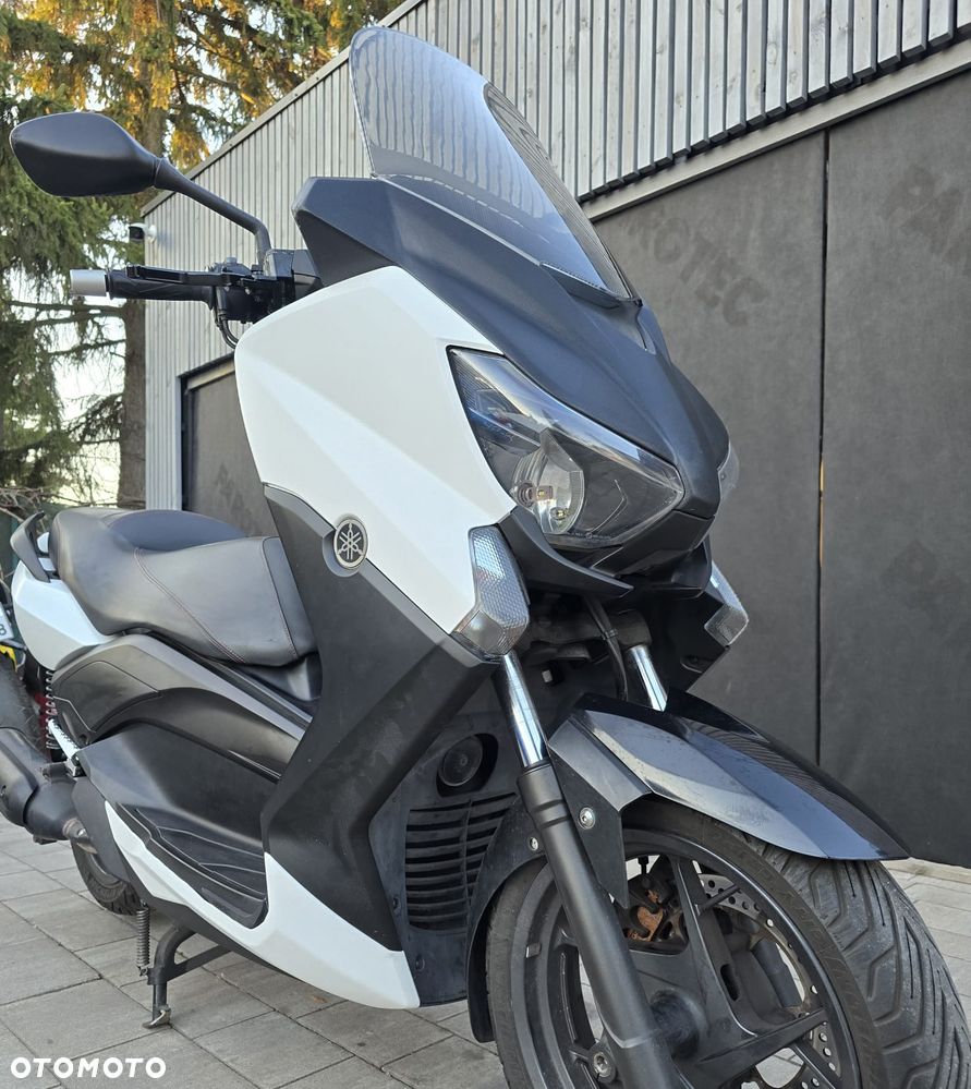 Yamaha X-max - 4