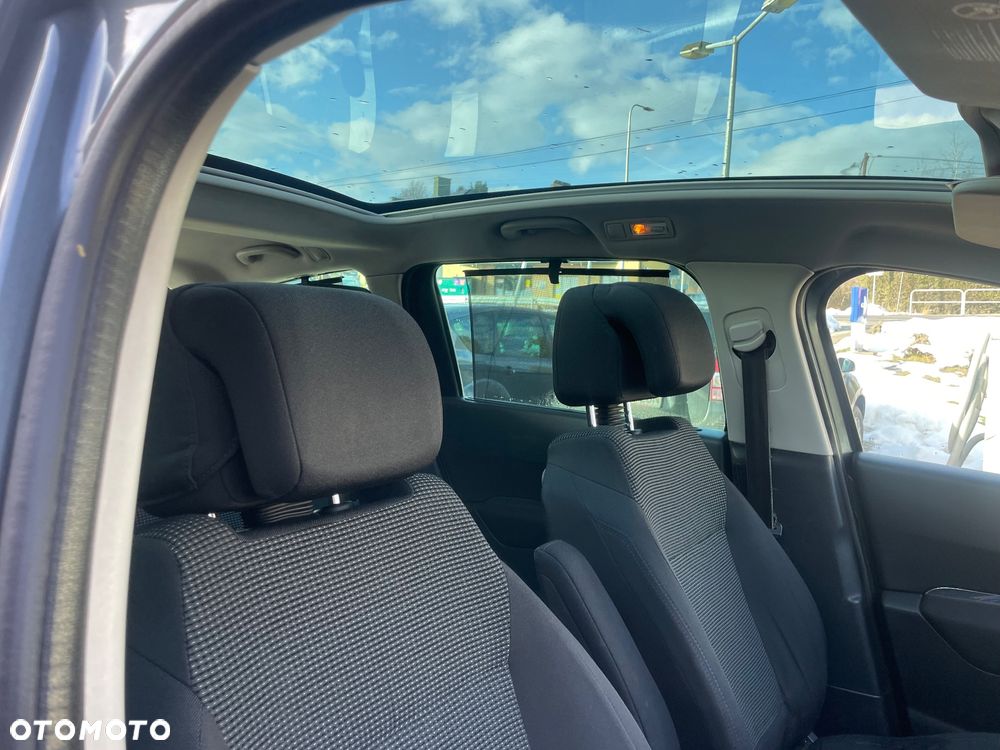 Peugeot 5008 2.0 HDi Business Line 7os - 28