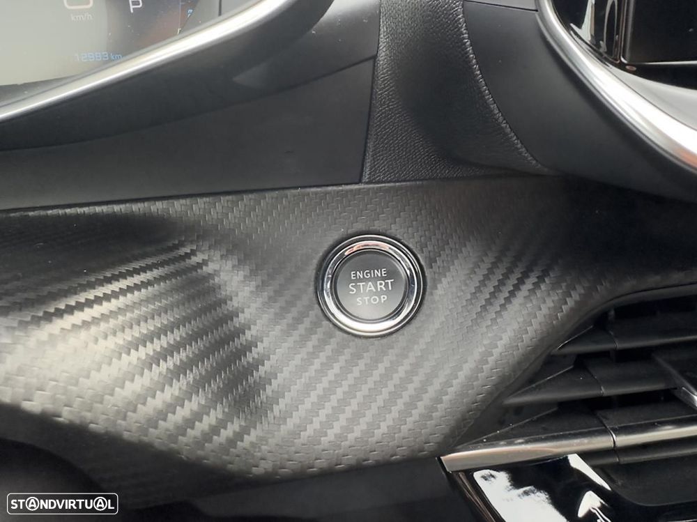 Peugeot e-2008 50 kWh GT Line - 32