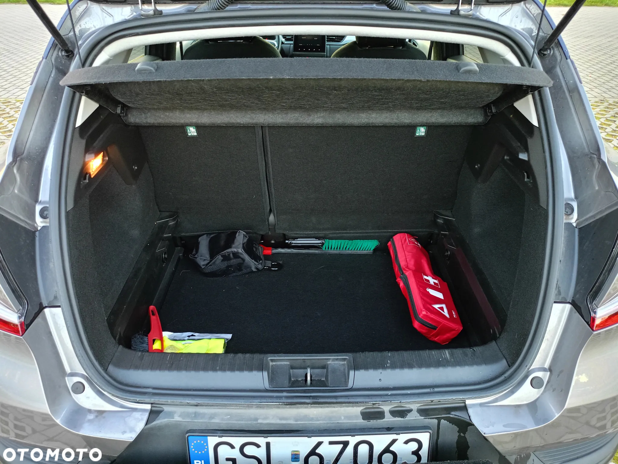 Renault Captur 1.0 TCe Zen - 16