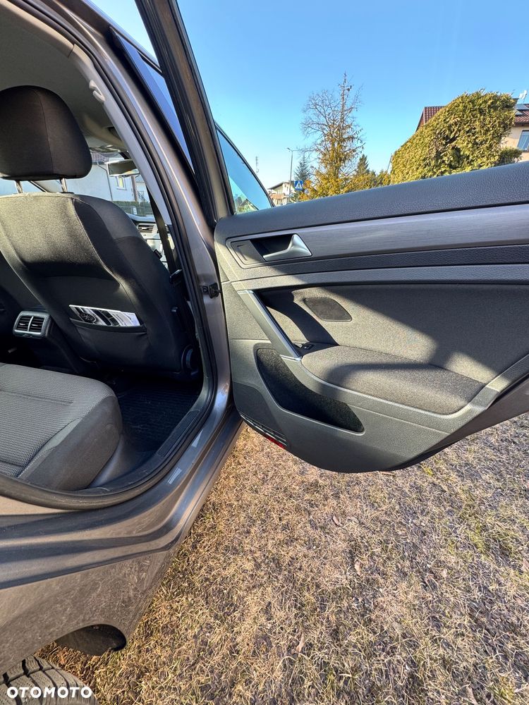 Volkswagen Golf 1.6 TDI BMT Comfortline DSG - 14