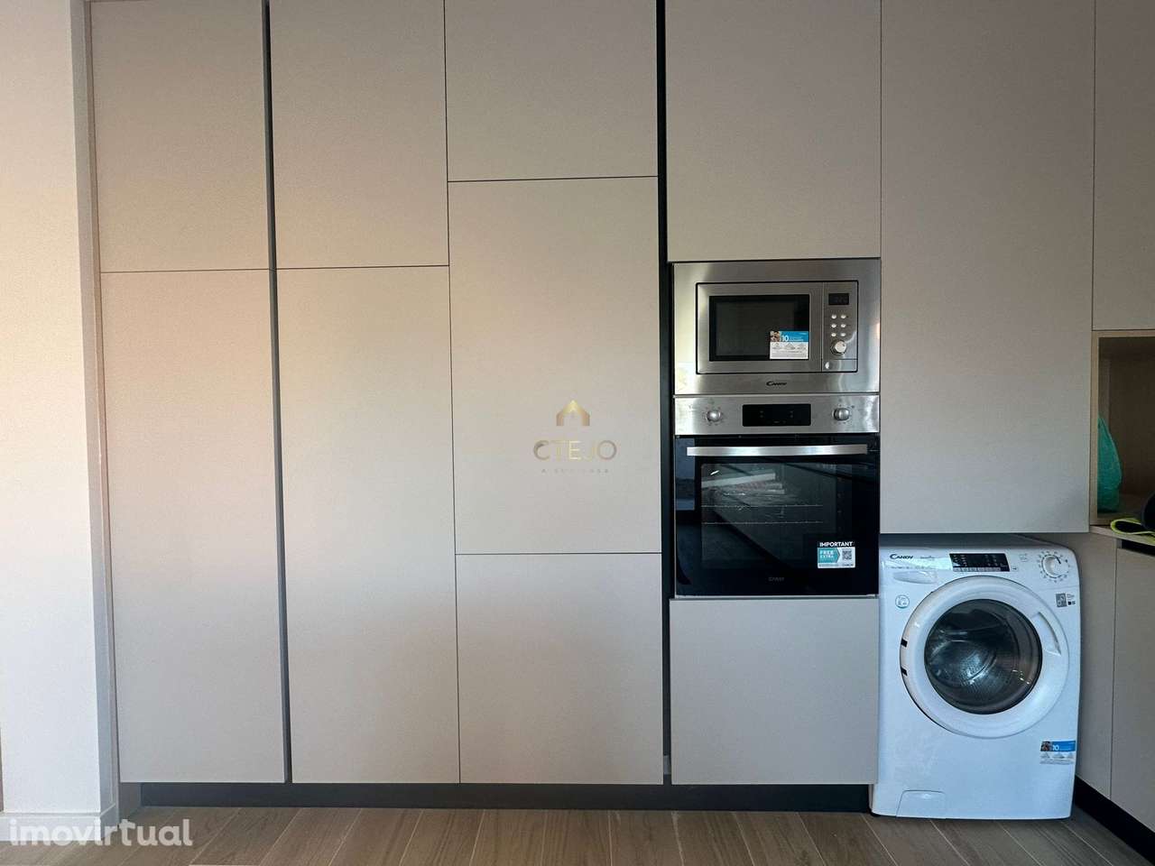 NOVA CONSTRUÇÃO  MORADIA   ISOLADA  T4  MOITA   SETUBAL - Grande imagem: 2/33