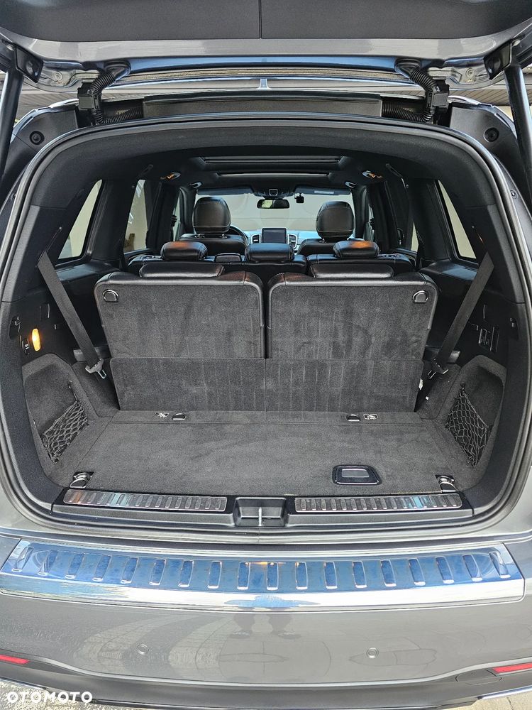 Mercedes-Benz GLS 350 d 4-Matic - 17