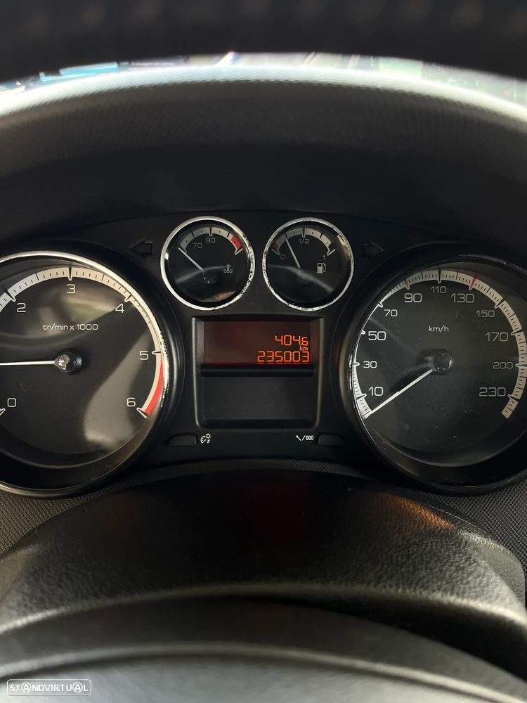 Peugeot 308 SW 1.6 HDi Executive - 5