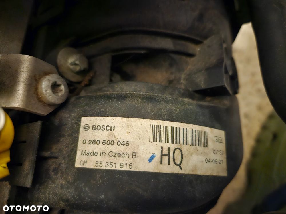 Kolektor Ssący OPEL 1.2 Z12XEP 1.4 Z14XEP . GM 55351916 - 6