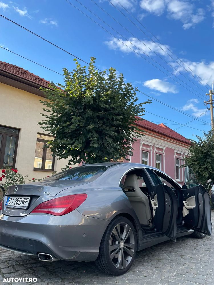 Mercedes-Benz CLA 220 - 7