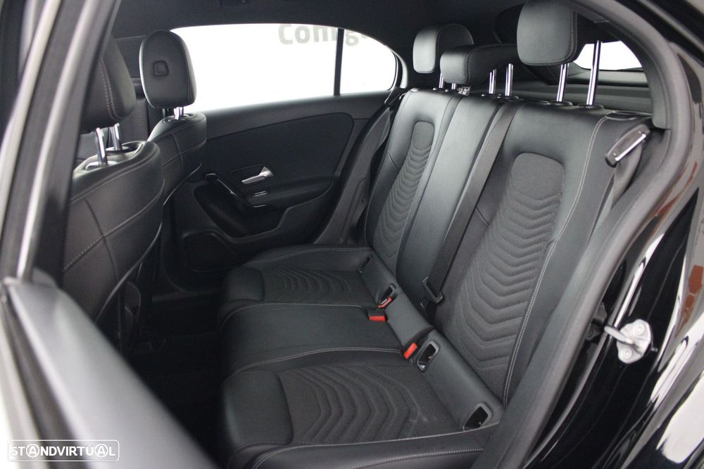 Mercedes-Benz A 160 — fotografia 33