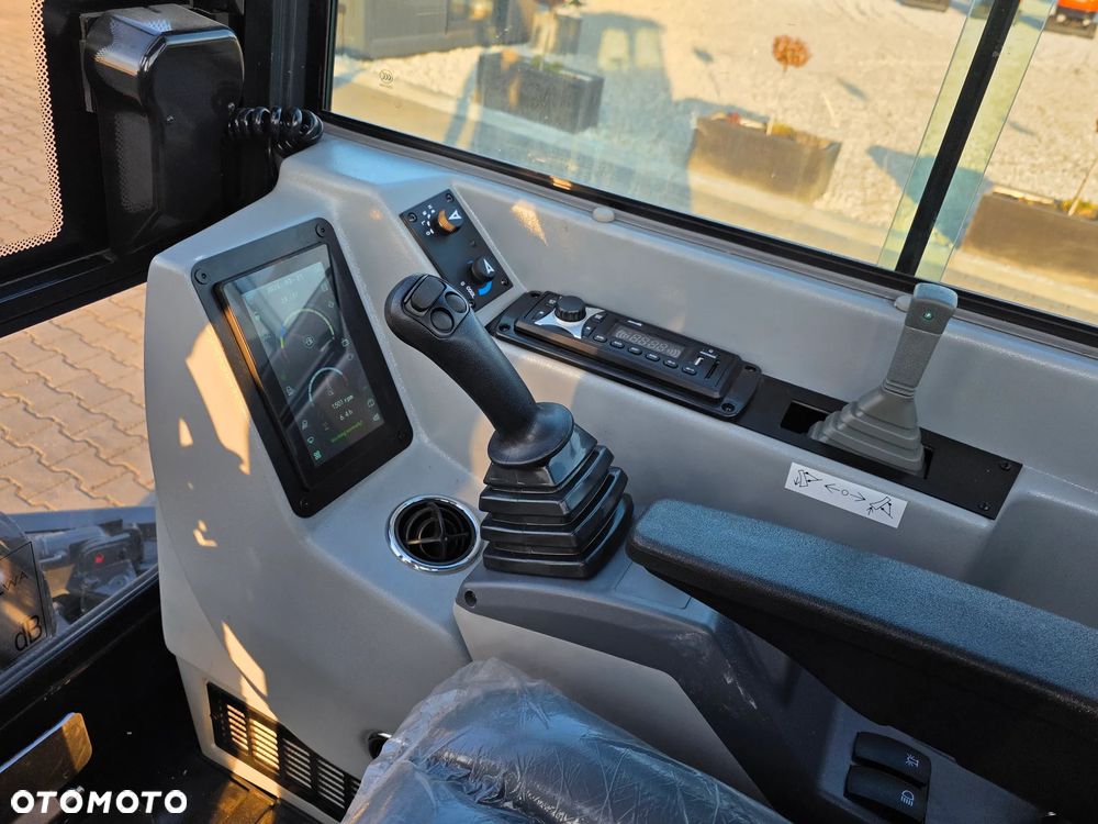 Inny NOWA minikoparka TORQMATIK ME 35, WAGA 3.8T, KLIMA - 34