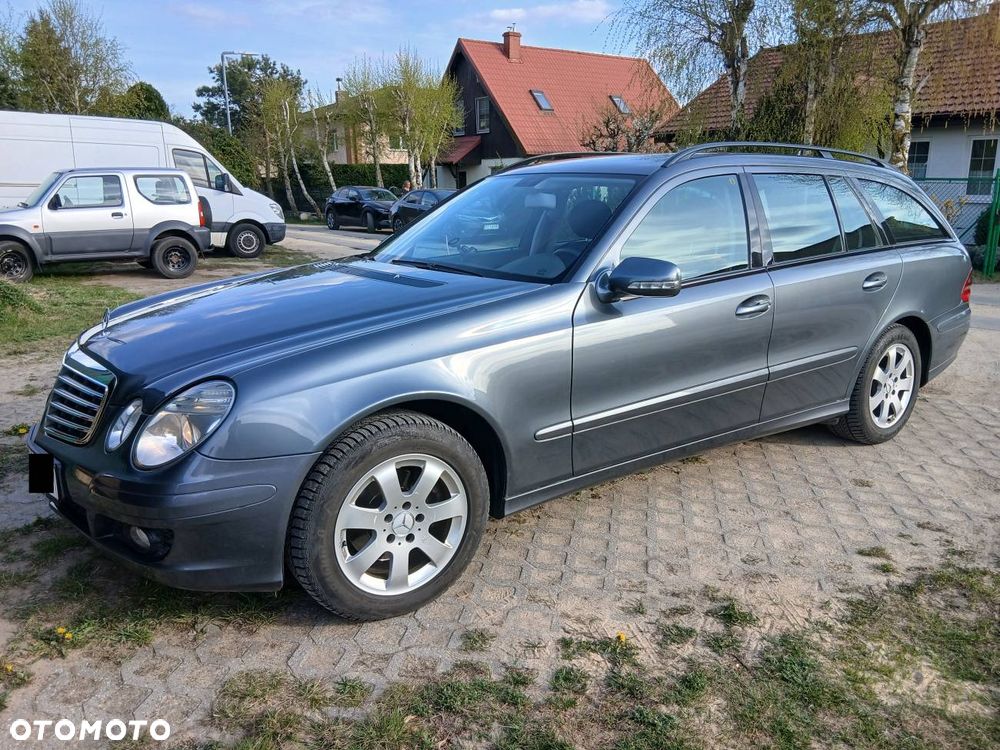 Mercedes-Benz Klasa E 200 Kompressor Automatik Classic - 24
