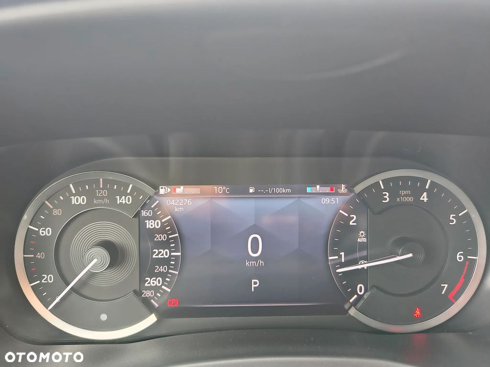 Jaguar XE 2.0 P300 AWD R-Dynamic S - 22