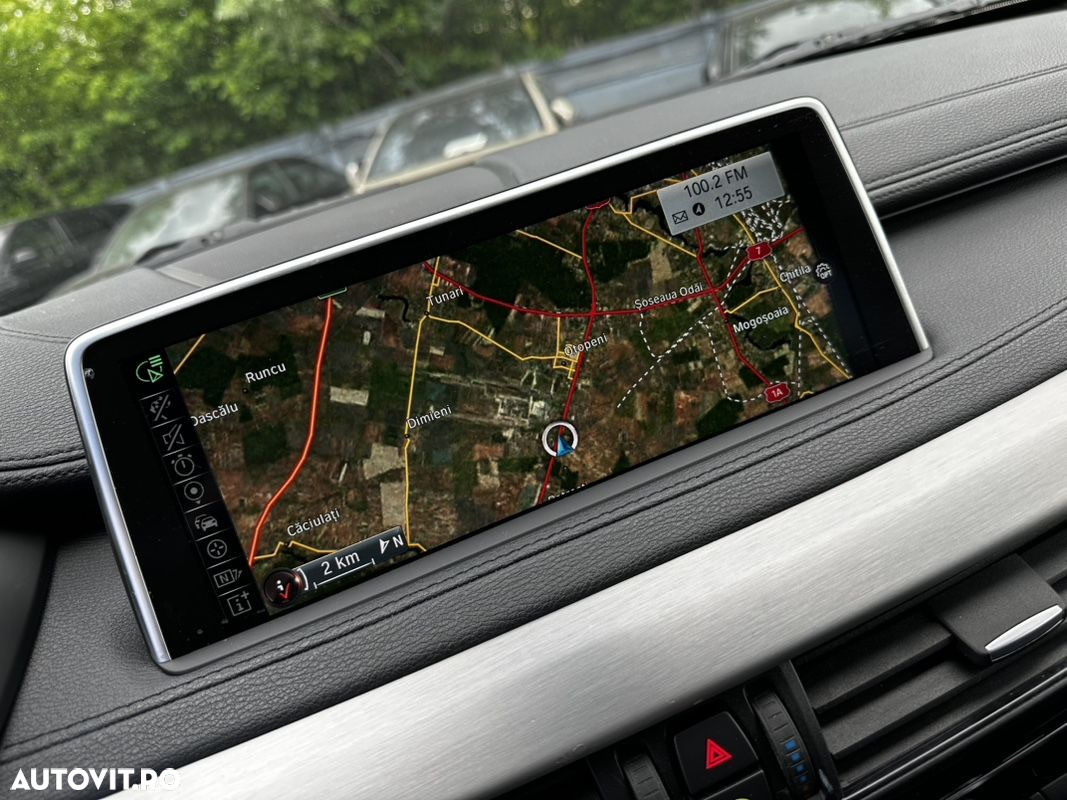 BMW X6 xDrive30d - 9