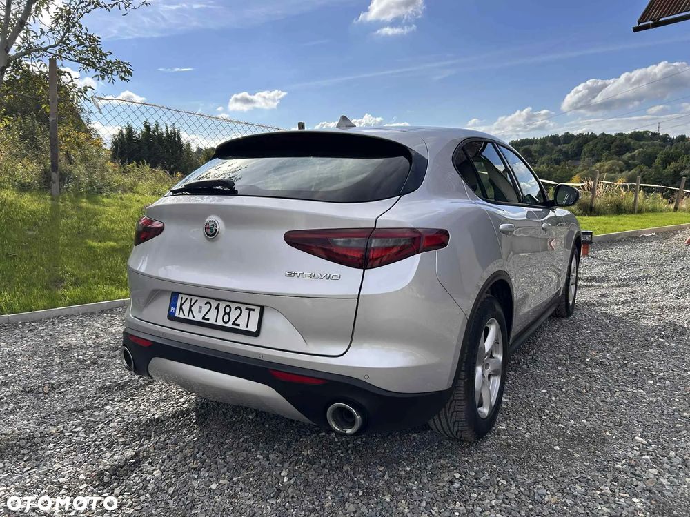 Alfa Romeo Stelvio - 29