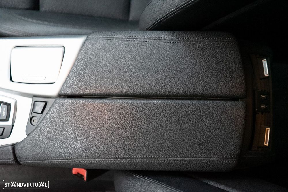 BMW 525 d Pack M Auto - 24