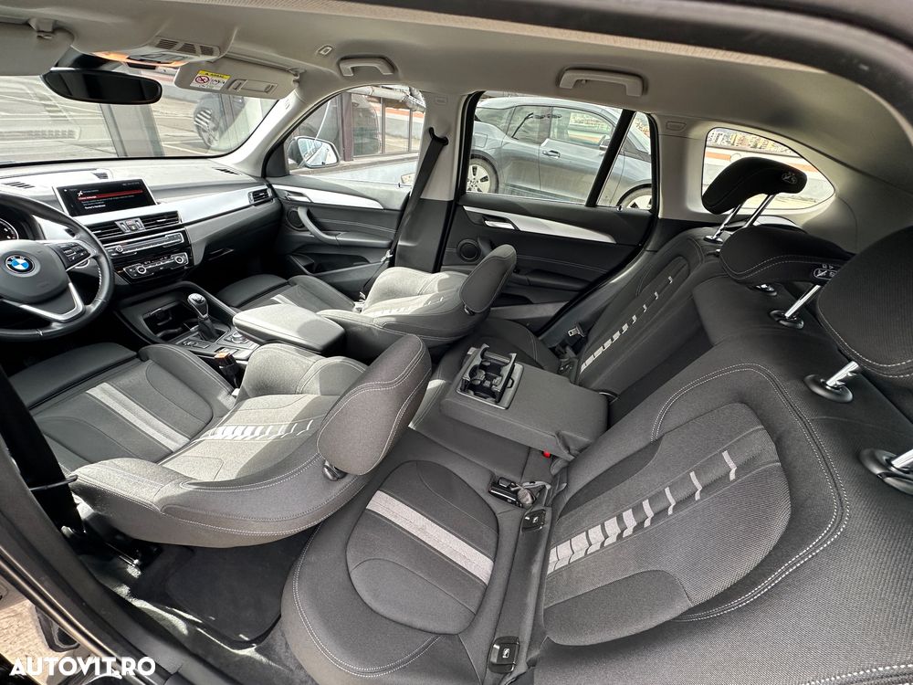 BMW X1 sDrive18d Sport Line - 8